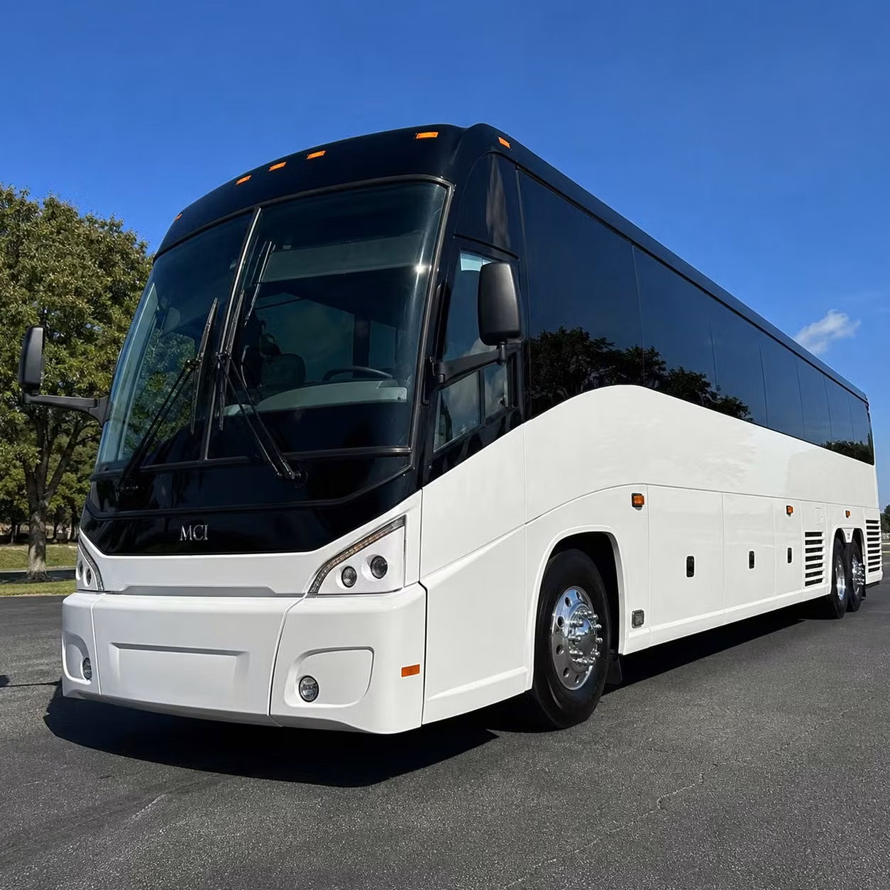 coronacharterbus com will help you get your group to any southern california destination and far beyond