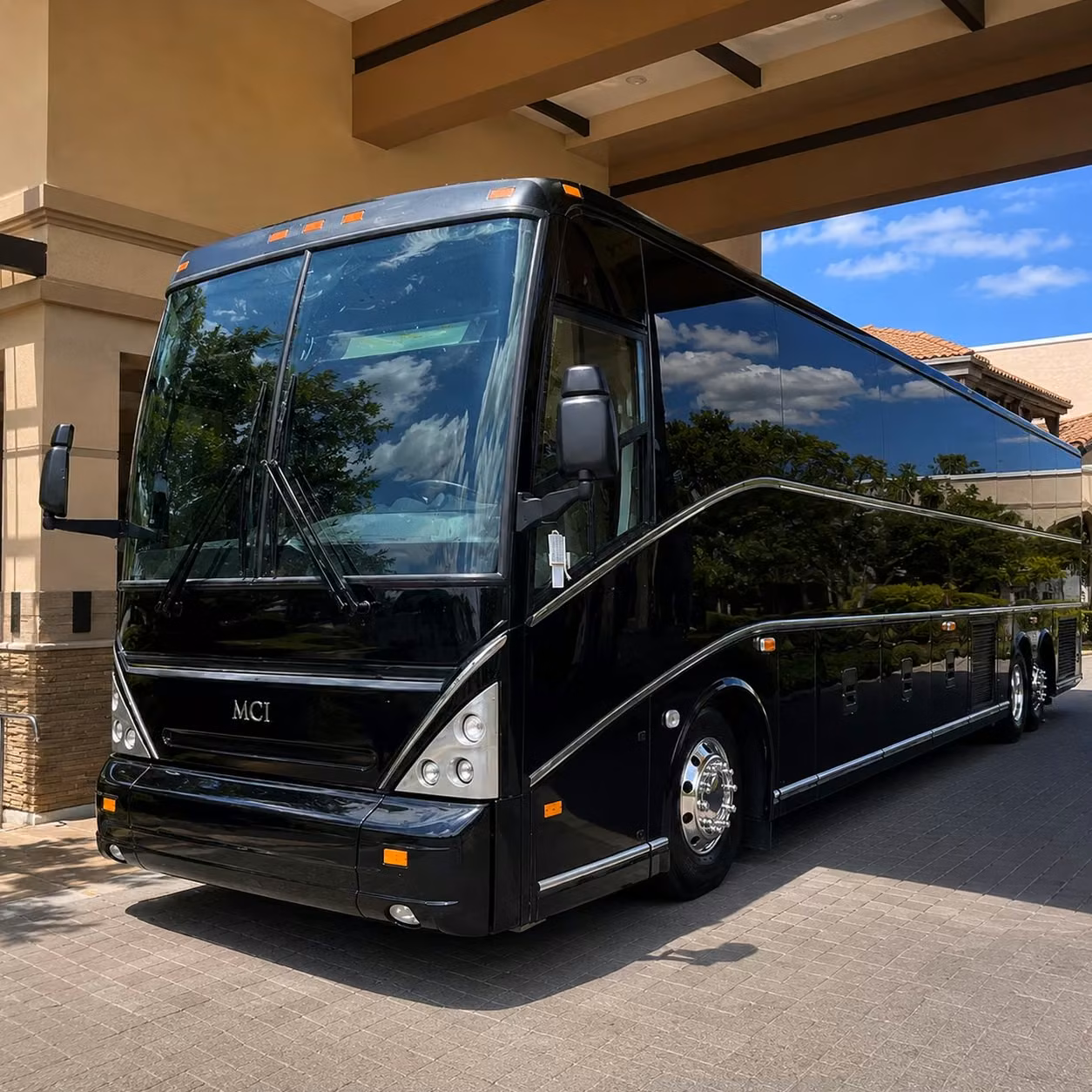 corporate shuttle services between corona and the ontario international airport