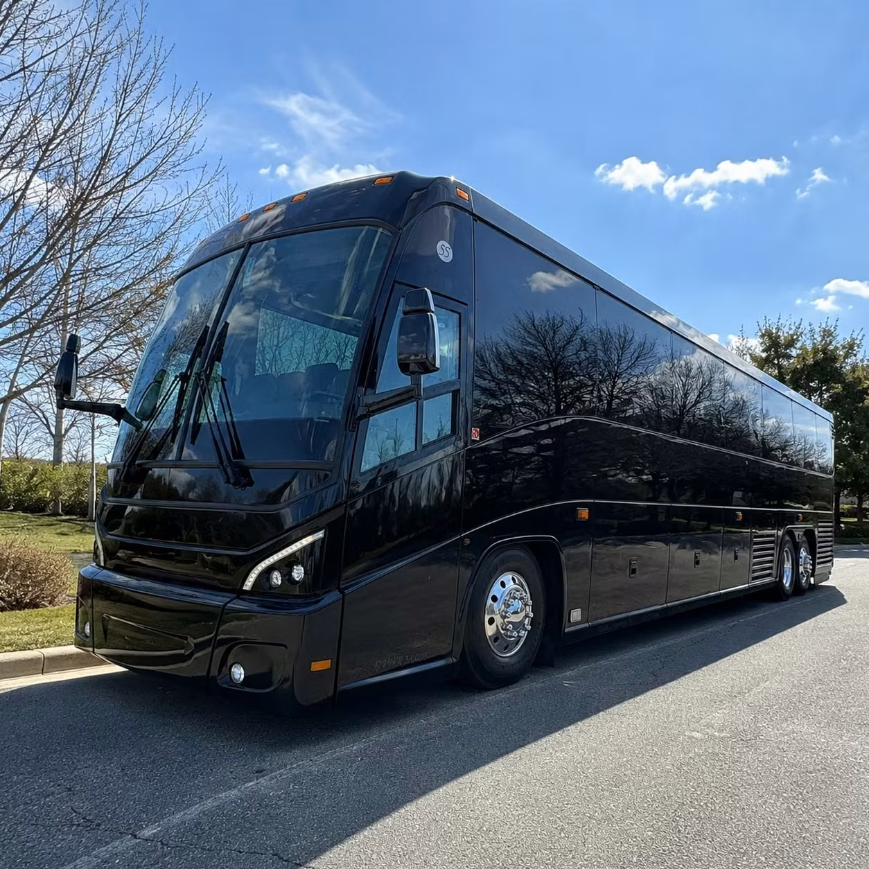 large group airport transfers for cruises departing from the port of los angeles